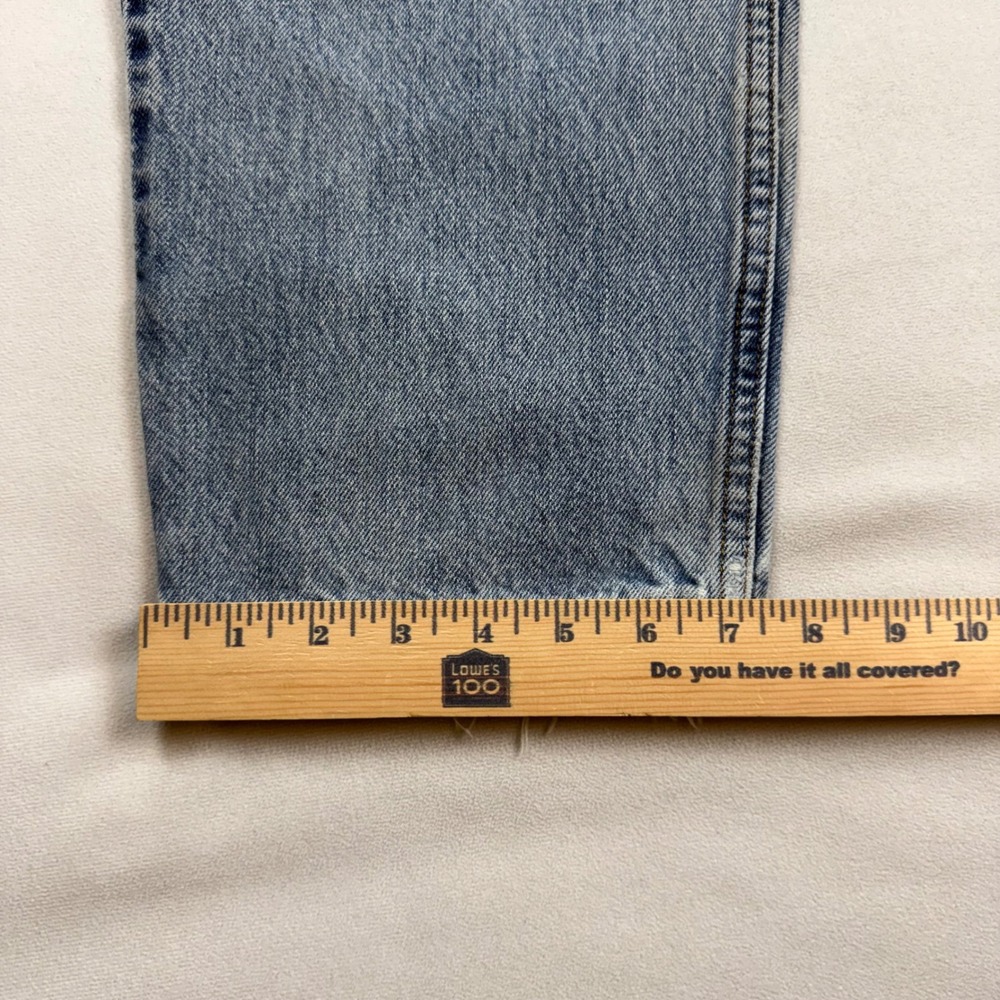 Vintage Levis 550 Relaxed Fit Tapered Leg Jeans Light Wash 34x31 Mens 90s Denim - Picture 7 of 11